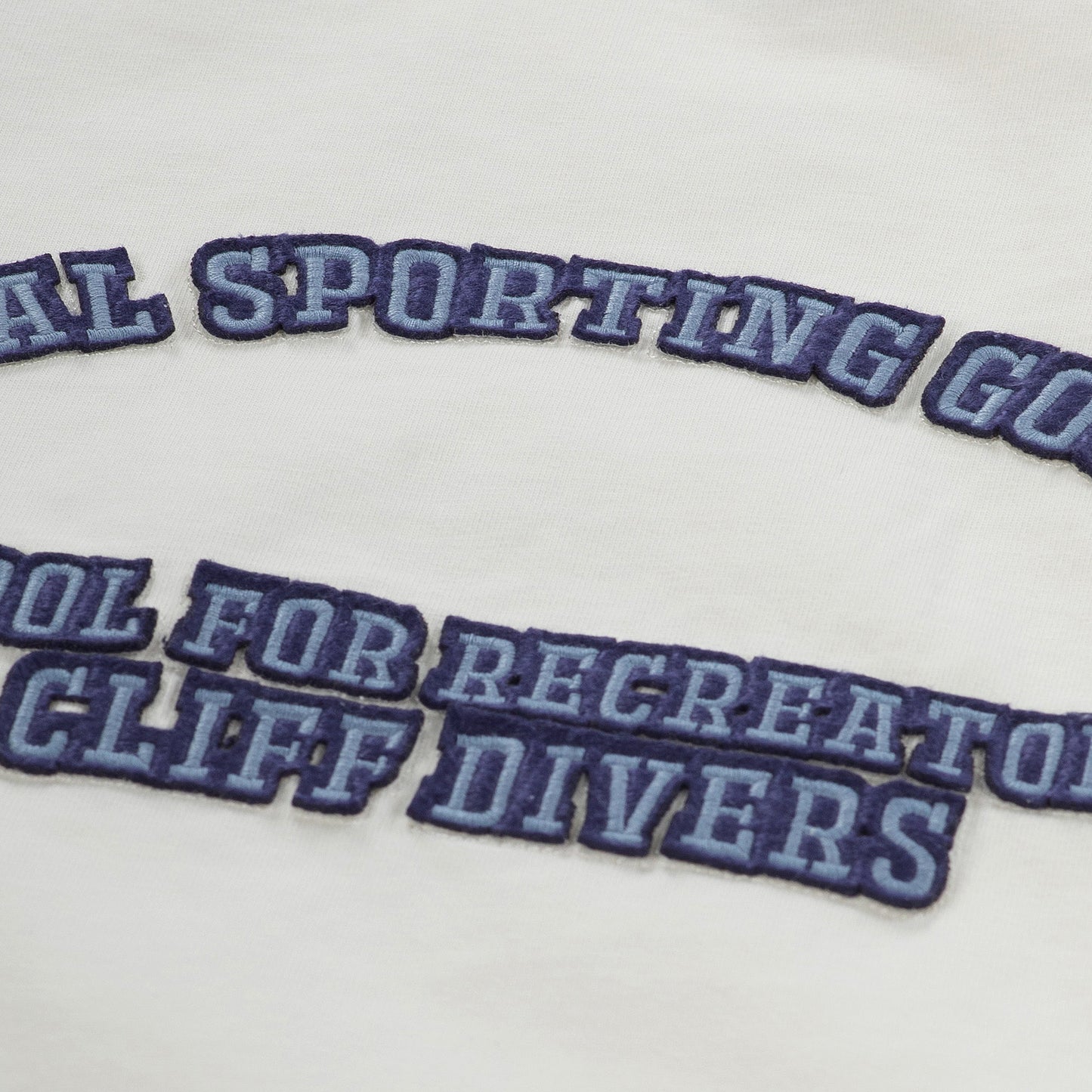 Cliff Divers School T-shirt Marshmallow