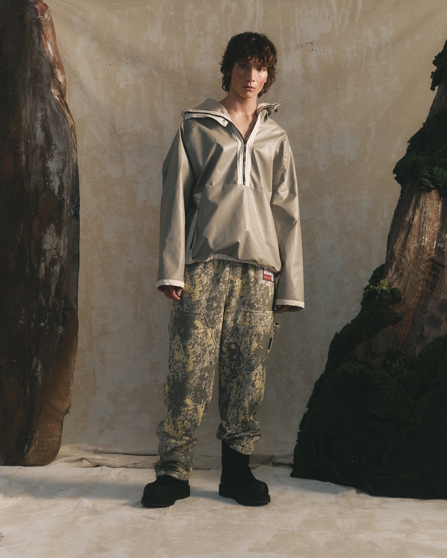 Camp Overhead Eagle Parka Gray Beige