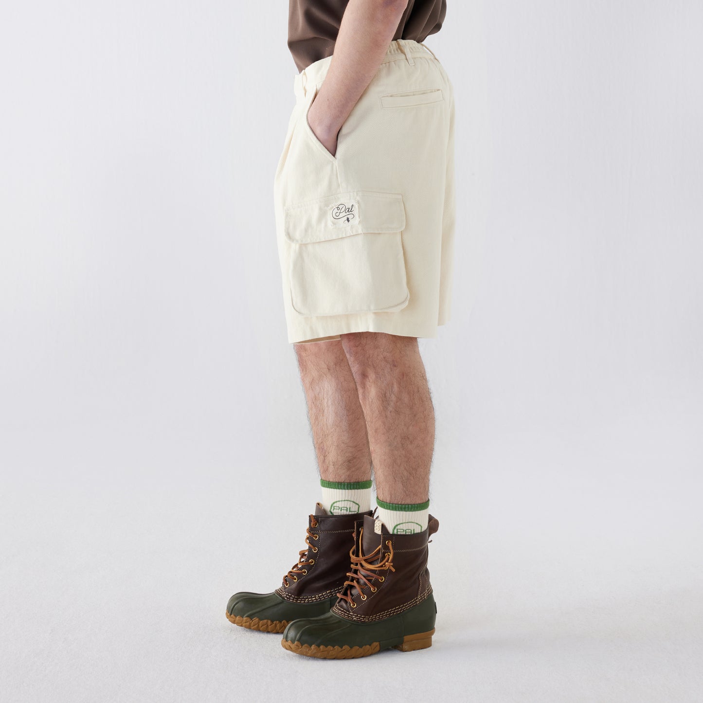 Amago Cargo Shorts